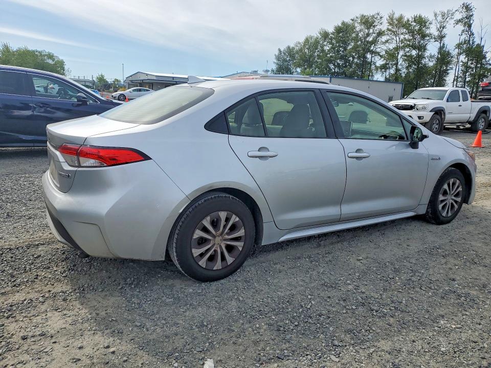 2021 Toyota VIN JTDEAMDE3MJ015849 COPART salvage auction — SIDE, Salvage Title, sold $4,350 on 2026-07-20 (photo 3)