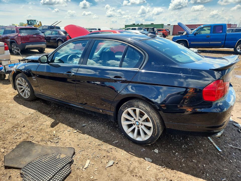 2009 BMW 3 series VIN WBAPK73559A455018 COPART salvage auction — FRONT END, IL - SALVAGE CERTIFICATE, sold $325 on 2026-07-16 (photo 2)