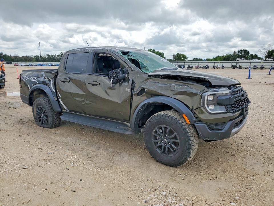 2024 Ford Ranger VIN 1FTER4LR3RLE48192 COPART salvage auction — ROLLOVER, Tx - Certificate Of Title, sold $34,000 on 2026-07-30 (photo 4)