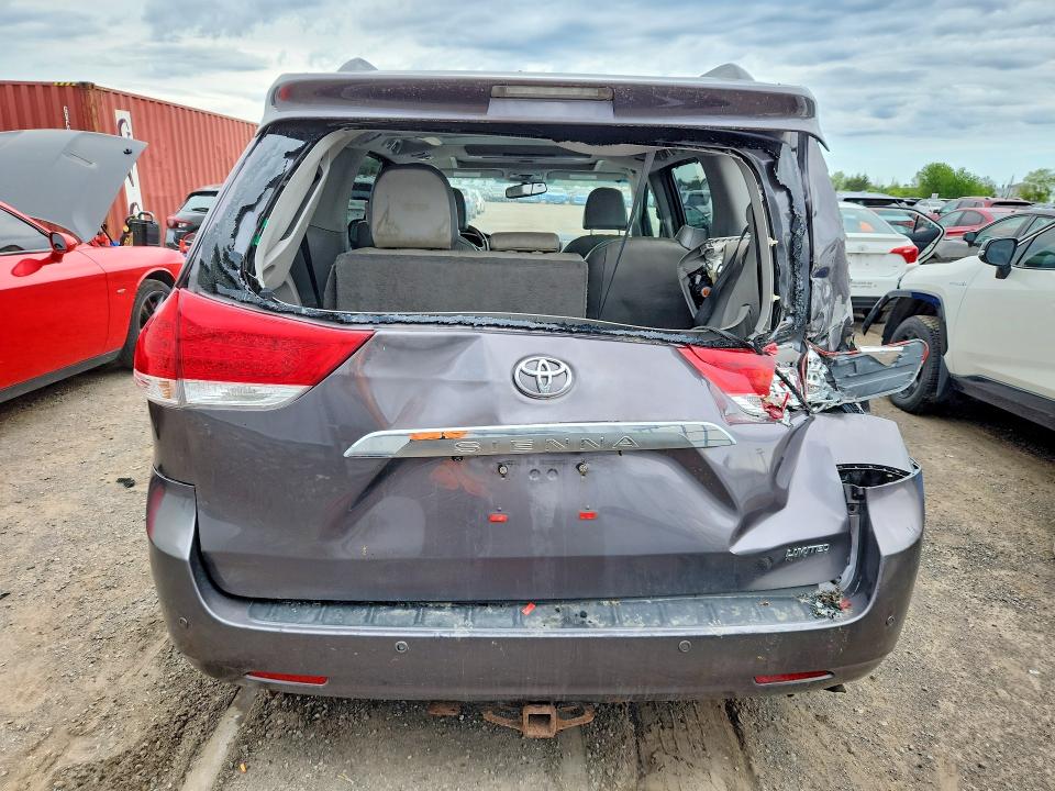 2011 Toyota Sienna VIN 5TDYK3DC5BS080009 COPART salvage auction — REAR END, ON - PERMIT SALVAGE, sold $1,300 on 2026-07-21 (photo 6)