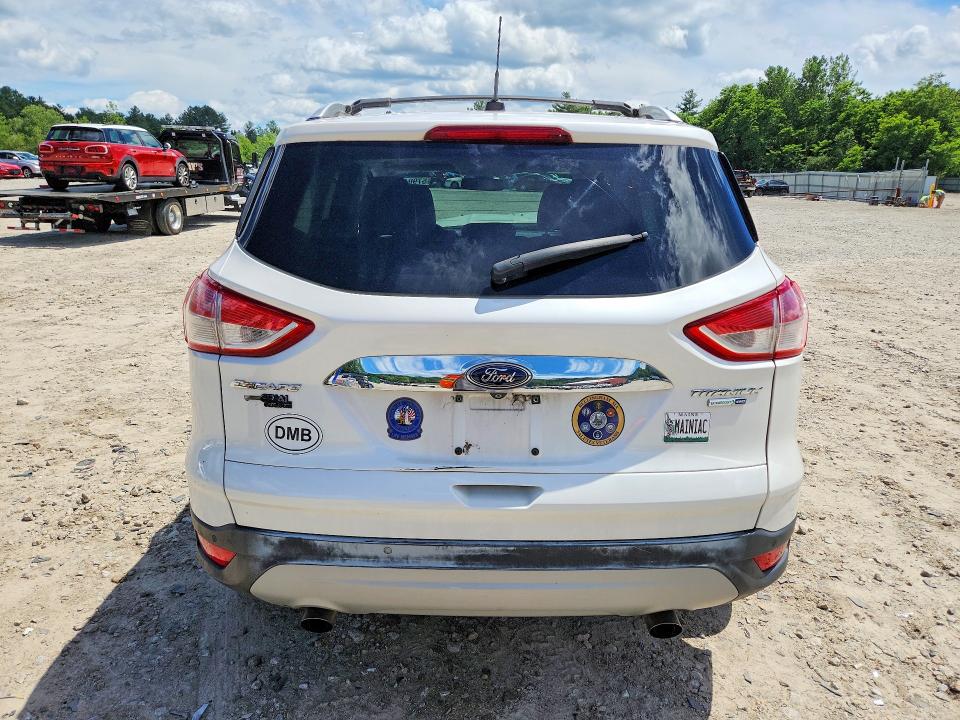 2015 Ford Escape VIN 1FMCU9J97FUA30127 COPART salvage auction — FRONT END, Ma - Cert Of Title-Reconstrctd Coll, sold $400 on 2026-07-02 (photo 6)