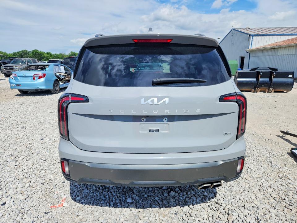 2023 Kia Telluride VIN 5XYP3DGC2PG327002 COPART salvage auction — SIDE, Salvage Title, sold $3,600 on 2026-07-21 (photo 6)