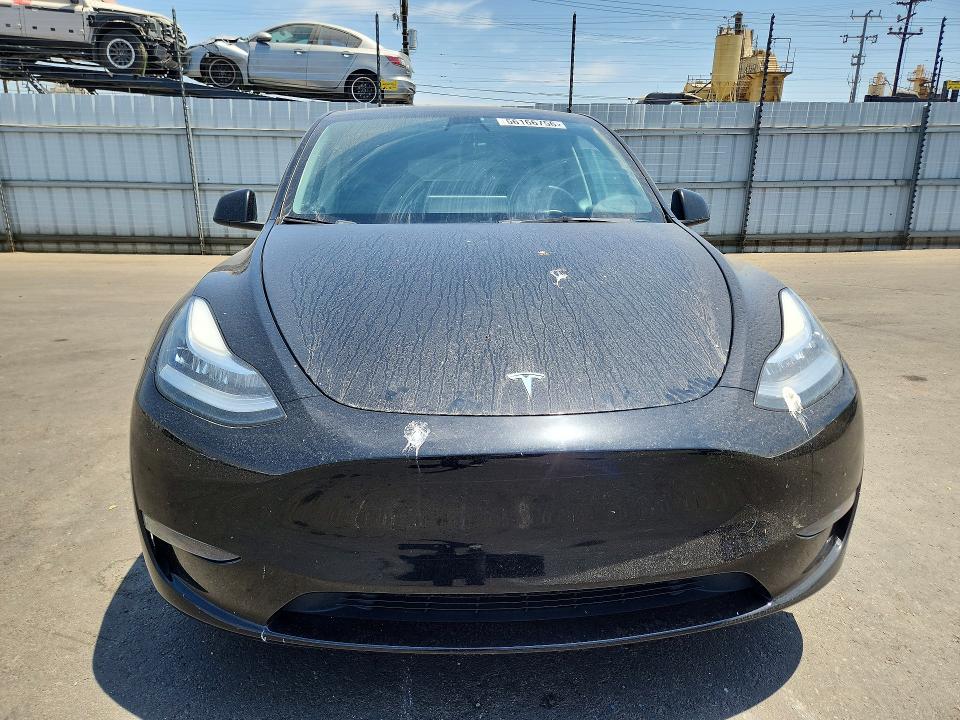 2022 Tesla Model y VIN 7SAYGDEE8NF511378 COPART salvage auction — REAR END, Ca - Salvage Certificate, sold $11,100 on 2026-07-27 (photo 5)