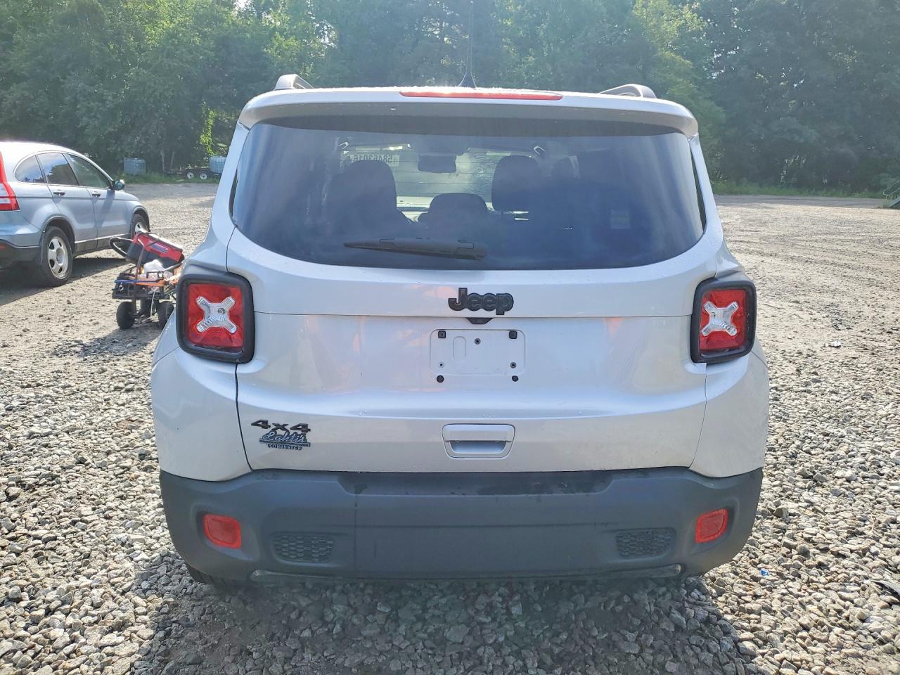 2019 Jeep Renegade VIN ZACNJBBB2KPK28220 COPART salvage auction — Front End, MA - CERT OF TITLE-SALVAGE, sold $1,000 on 2026-09-18 (photo 6)