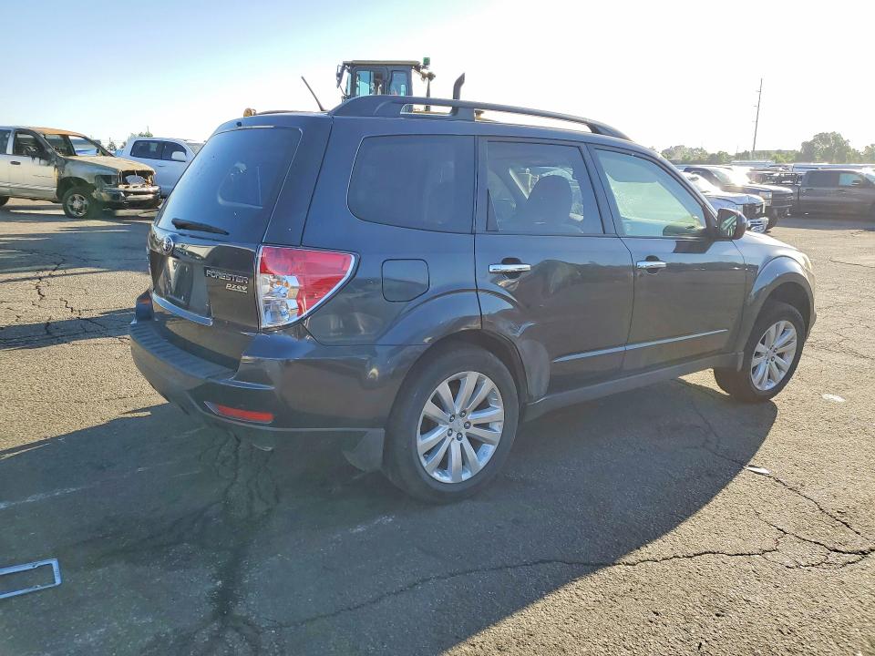2012 Subaru Forester VIN JF2SHADC4CH459681 COPART salvage auction — REAR END, PA - CERTIFICATE OF SALVAGE, sold $850 on 2026-07-28 (photo 3)