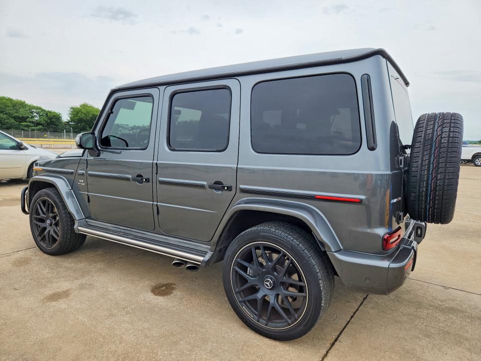 2021 Mercedes-benz G-klasse amg 6x6 VIN W1NYC7HJ3MX380683 COPART salvage auction — NORMAL WEAR, Tx - Cert Of Title-Rebuilt Salvage (P), sold $101,000 on 2026-07-23 (photo 2)