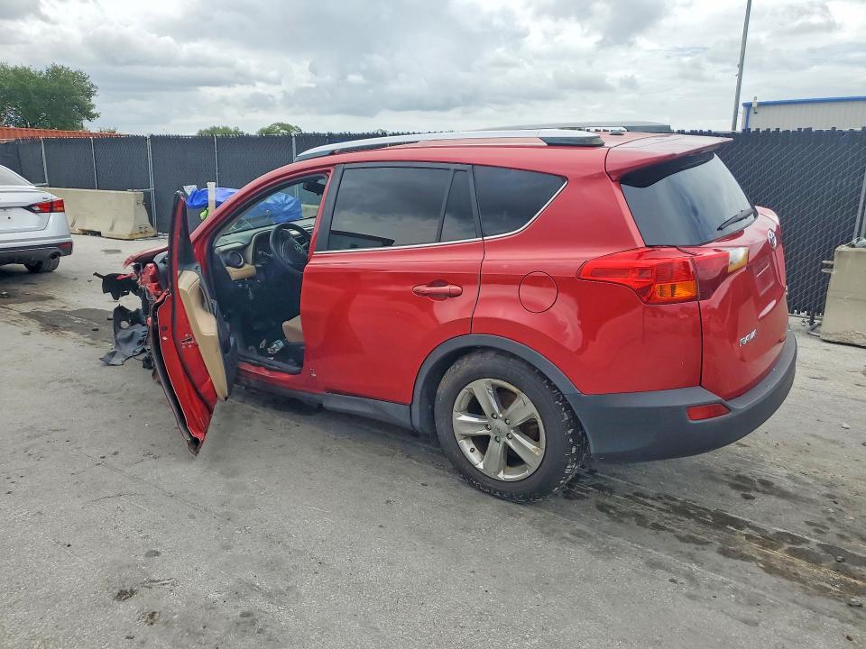 2013 Toyota Rav4 VIN JTMWFREV0DD006073 COPART salvage auction — SIDE, FL - CERT OF TITLE SLVG REBUILDABLE, sold $2,500 on 2026-07-14 (photo 2)