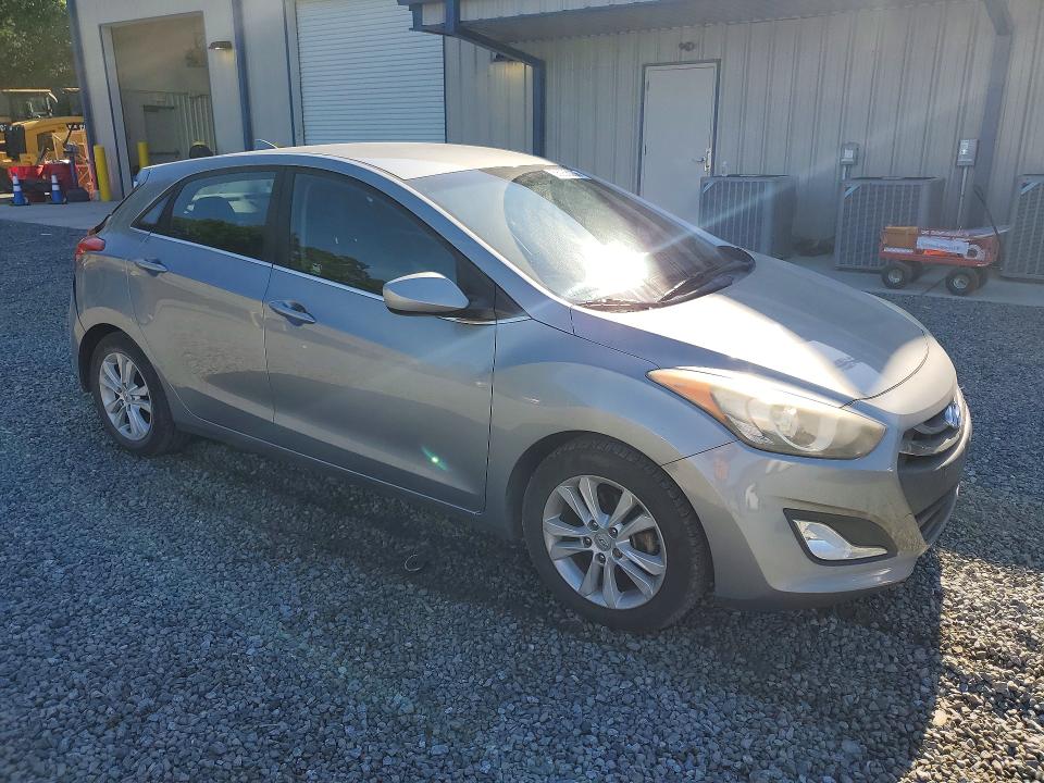 2013 Hyundai Elantra VIN KMHD35LE2DU134192 COPART salvage auction — REAR END, NC - SALVAGE CERTIFICATE OF TITLE, sold $1,350 on 2026-07-02 (photo 4)