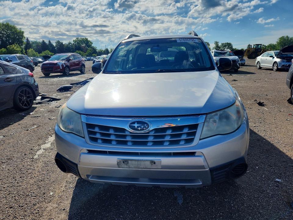 2011 Subaru Forester VIN JF2SHBBC3BH777170 COPART salvage auction — SIDE, IL - SALVAGE CERTIFICATE, sold $725 on 2026-07-28 (photo 5)