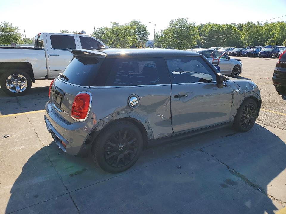 2015 Mini VIN WMWXP7C53FT740494 COPART salvage auction — SIDE, Ky - Cert Of Title-Salvage, sold $2,350 on 2026-07-06 (photo 3)