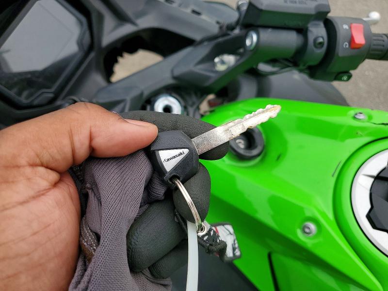 2022 Kawasaki Ex VIN ML5EXEM18NDA65287 COPART salvage auction — FRONT END, Ny - Mv-907A Salvage Certificate, sold $675 on 2026-07-02 (photo 8)