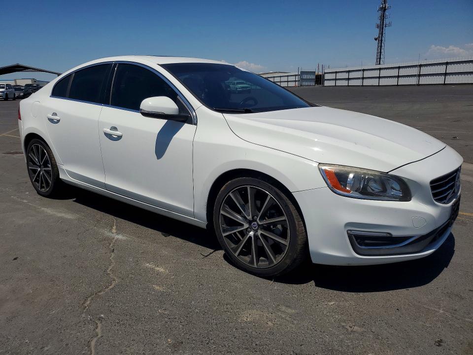 2016 Volvo S60 VIN YV126MFK5G2392490 COPART salvage auction — UNDERCARRIAGE, Ca - Salvage Certificate, sold $1,150 on 2026-07-09 (photo 4)