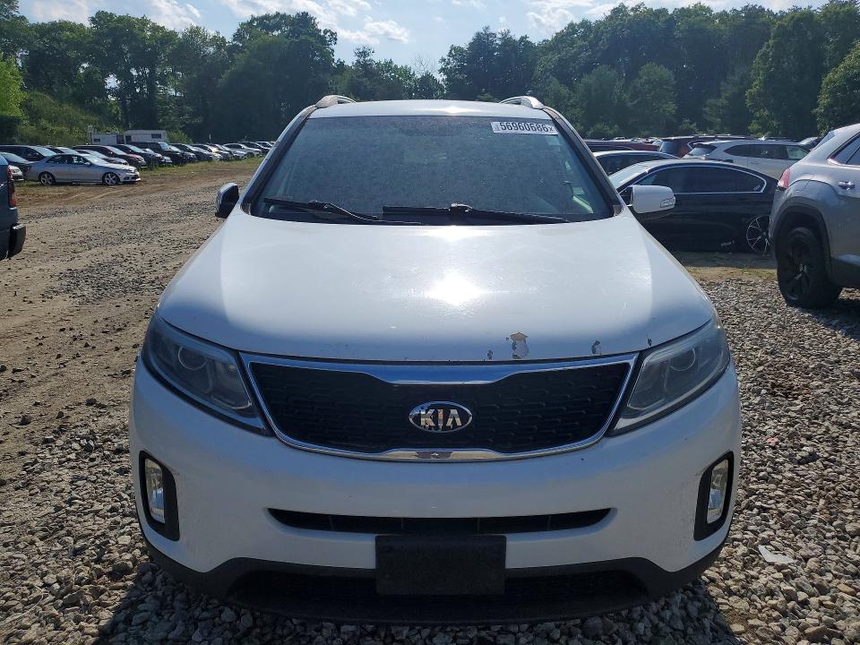 2015 Kia Sorento VIN 5XYKT4A79FG585599 COPART salvage auction — MINOR DENT/SCRATCHES, Ri - Certificate Of Title (P), sold $2,800 on 2026-07-30 (photo 5)