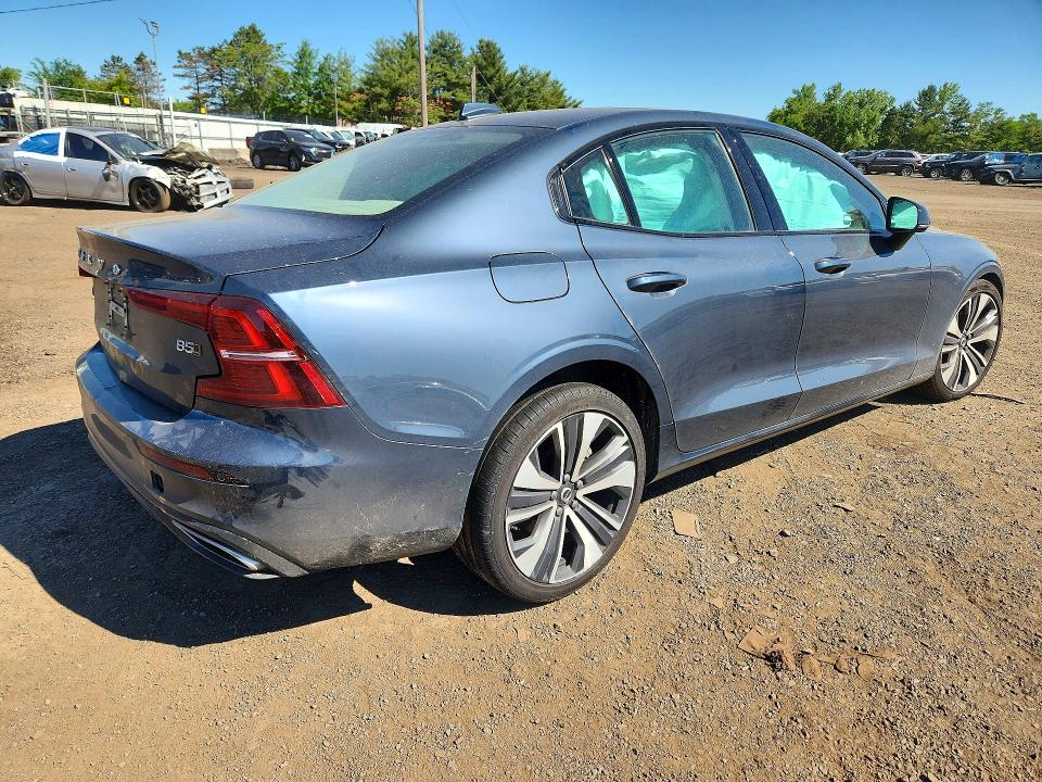 2022 Volvo VIN 7JRL12TZ2NG161479 COPART salvage auction — FRONT END, Ct - Cert Of Title-Parts Only Salva, sold $475 on 2026-07-28 (photo 3)