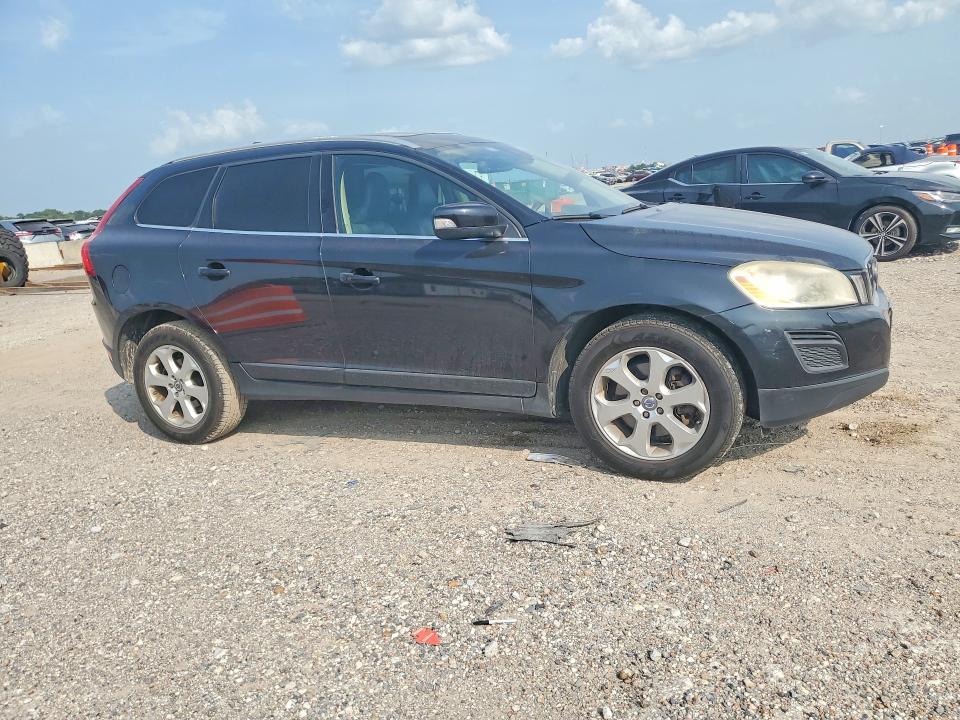 2013 Volvo Xc60 VIN YV4940DL3D2433075 COPART salvage auction — FRONT END, Tx - Certificate Of Title, sold $825 on 2026-07-09 (photo 4)