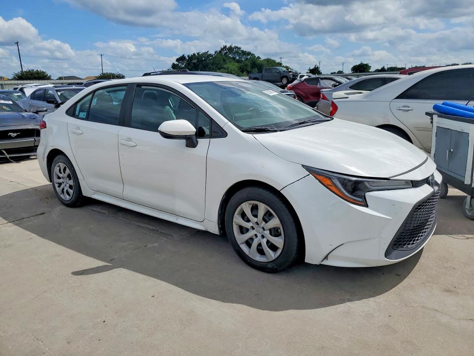 2021 Toyota Corolla VIN 5YFEPMAE4MP256026 COPART salvage auction — HAIL, Tx - Cert Of Title-Rebuilt Salvage, sold $9,600 on 2026-07-13 (photo 4)