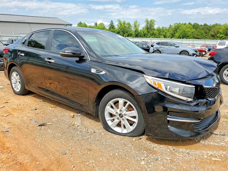2018 Kia Optima VIN 5XXGT4L39JG185166 COPART salvage auction — FRONT END, VA - CERT OF TITLE - SALVAGE, sold $700 on 2026-07-24 (photo 4)