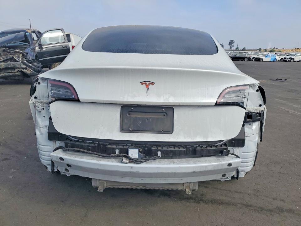 2022 Tesla VIN 5YJ3E1EA7NF375673 COPART salvage auction — REAR END, Ca - Salvage Certificate, sold $6,200 on 2026-07-13 (photo 6)