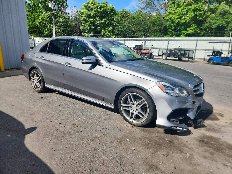 2015 Mercedes-benz E-klasse VIN WDDHF5KB7FB151451 COPART salvage auction — FRONT END, NJ - CERT OF TITLE-SALVAGE, sold $4,700 on 2026-07-21 (photo 4)