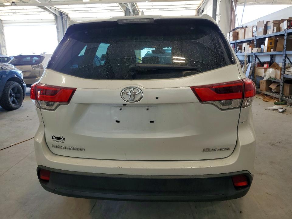 2017 Toyota Highlander VIN 5TDJZRFH1HS519305 COPART salvage auction — FRONT END, Ne - Cert Of Title-Salvage, sold $7,800 on 2026-07-14 (photo 6)