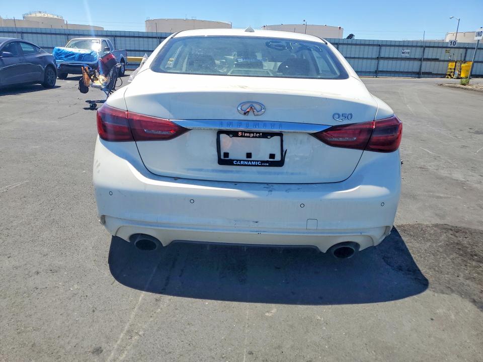 2018 Infiniti Q50 VIN JN1EV7AP9JM356181 COPART salvage auction — VANDALISM, Salvage Title, sold $275 on 2026-07-15 (photo 6)