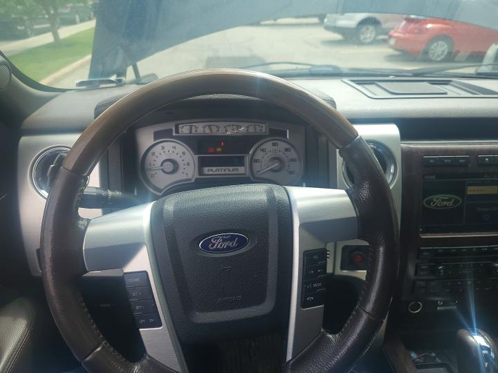 2009 Ford F-150 lightning VIN 1FTPW14V99FB01377 COPART salvage auction — HAIL, Ab - Bos - Active, sold $500 on 2026-07-03 (photo 9)