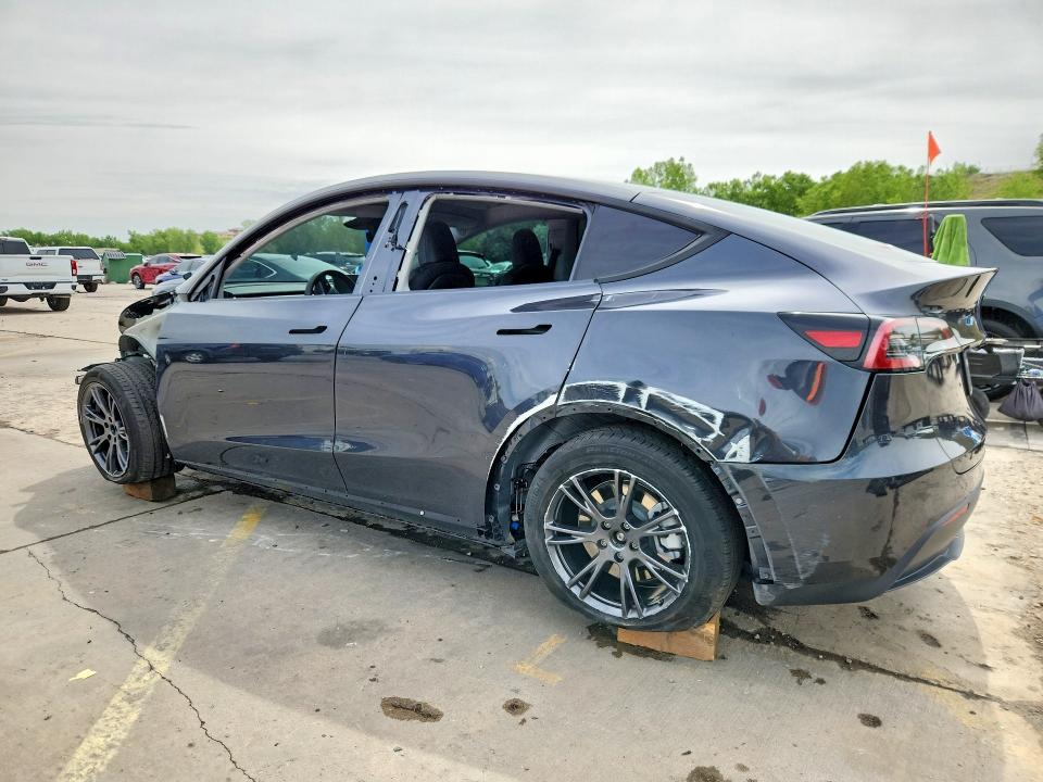 2025 Tesla VIN 7SAYGDEE7SF258968 COPART salvage auction — FRONT END, Co - Public - Salvage Title, sold $9,500 on 2026-08-03 (photo 2)