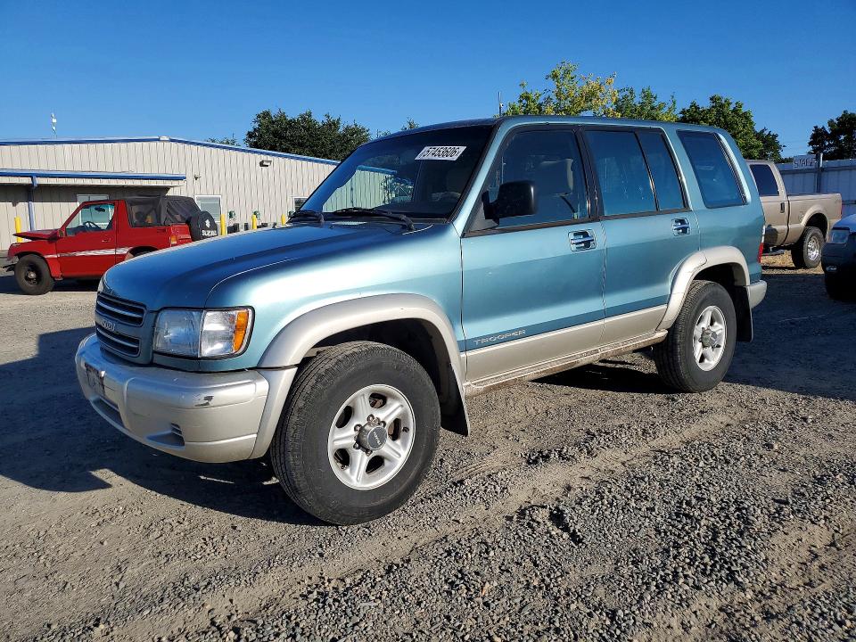 2002 Isuzu Trooper VIN JACDJ58XX27J07546 — COPART salvage auction photo