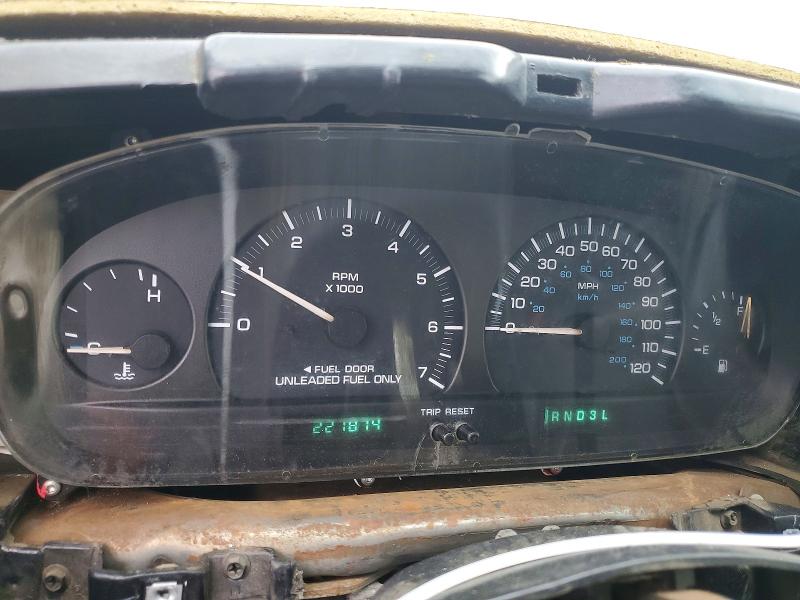 2000 Chrysler Voyager VIN 1C4GJ44G9YB748594 COPART salvage auction — SIDE, Ok - Cert Of Title-Salvage, sold $175 on 2026-07-22 (photo 9)