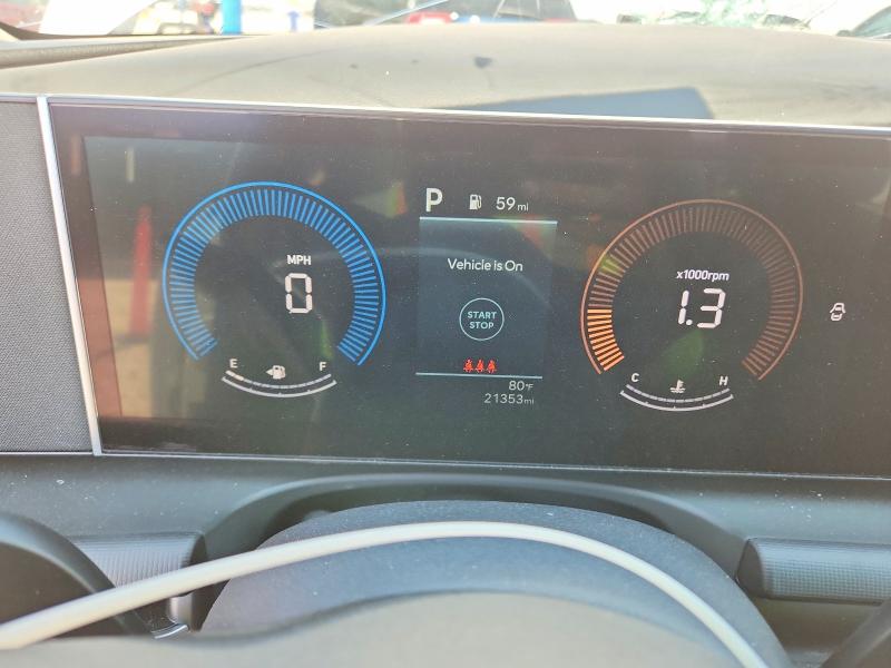 2025 Hyundai Santa cruz VIN 5NTJBDDE6SH135647 COPART salvage auction — HAIL, Co - Certificate Of Title, sold $13,700 on 2026-07-23 (photo 9)