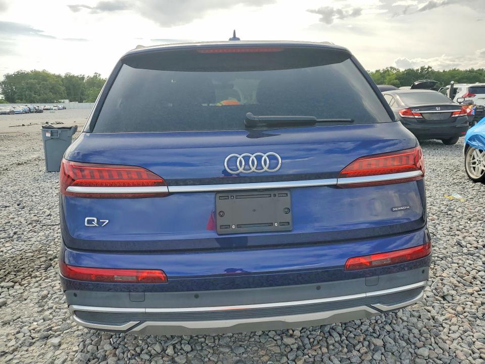 2022 Audi Q7 VIN WA1LXBF79ND006740 COPART salvage auction — MINOR DENT/SCRATCHES, Fl - Certificate Of Title (P), sold $18,500 on 2026-07-29 (photo 6)