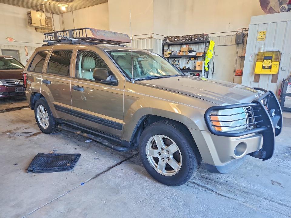2006 Jeep Grand cherokee VIN 1J4GR48K56C289492 COPART salvage auction — MINOR DENT/SCRATCHES, Mo - Certificate Of Title, sold $425 on 2026-07-02 (photo 4)