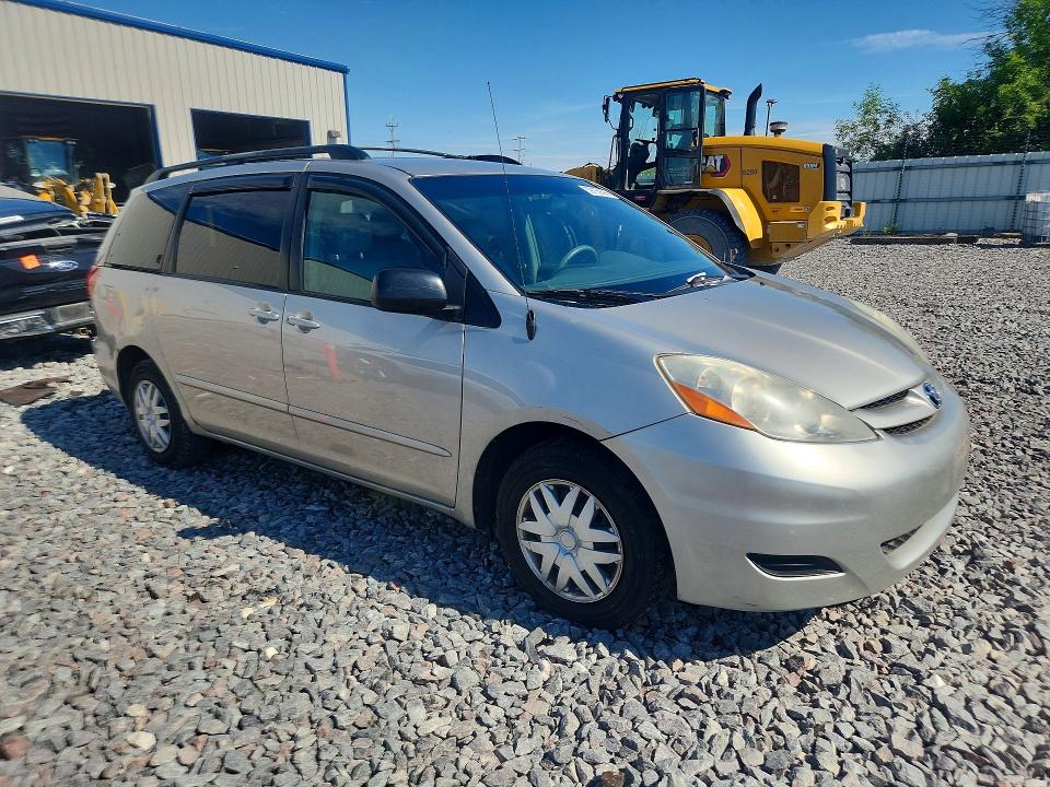 2008 Toyota Sienna VIN 5TDZK23C08S109165 COPART salvage auction — HAIL, Wi - Junked Vehicle Bill Of Sale, sold $600 on 2026-07-06 (photo 4)