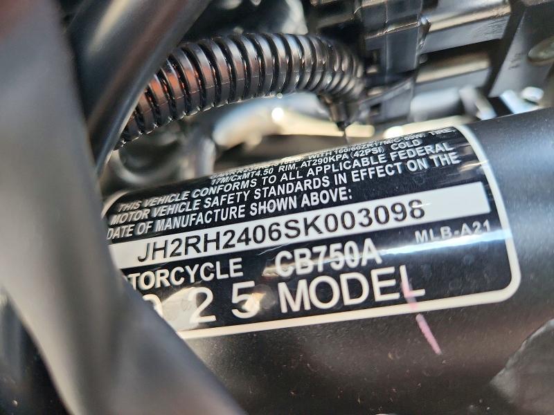 2025 Honda VIN JH2RH2406SK003098 COPART salvage auction — SIDE, Co - Salvage Title, sold $3,900 on 2026-07-06 (photo 9)