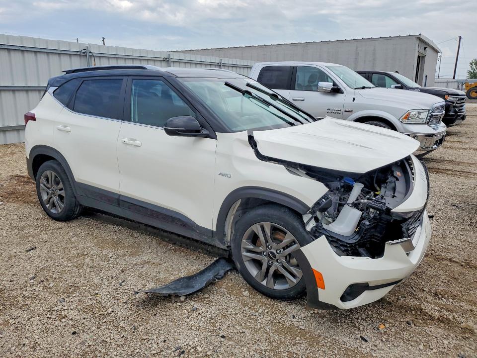 2022 Kia Seltos VIN KNDEUCAA9N7301478 COPART salvage auction — FRONT END, Ia - Cert Of Title-Salvage Title, sold $1,000 on 2026-07-29 (photo 4)