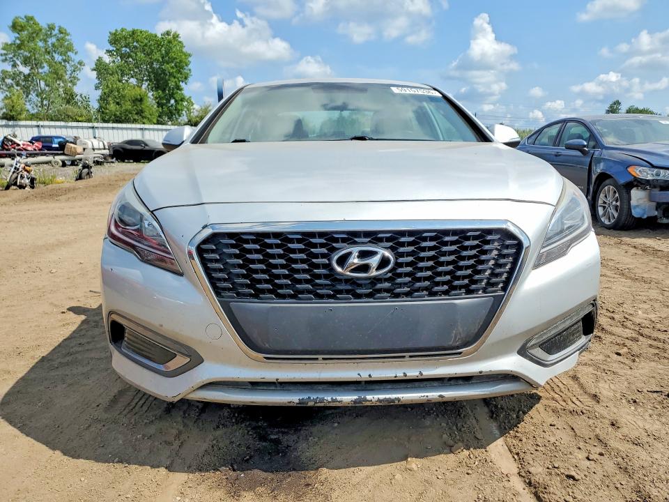 2017 Hyundai Sonata VIN KMHE24L1XHA044021 COPART salvage auction — MECHANICAL, Oh - Certificate Of Title, sold $1,350 on 2026-07-30 (photo 5)