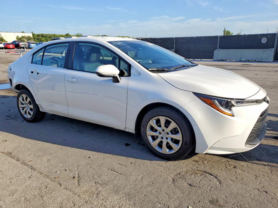 2025 Toyota Corolla VIN 5YFB4MDE1SP239110 COPART salvage auction — REAR END, Salvage Title, sold $525 on 2026-07-28 (photo 4)