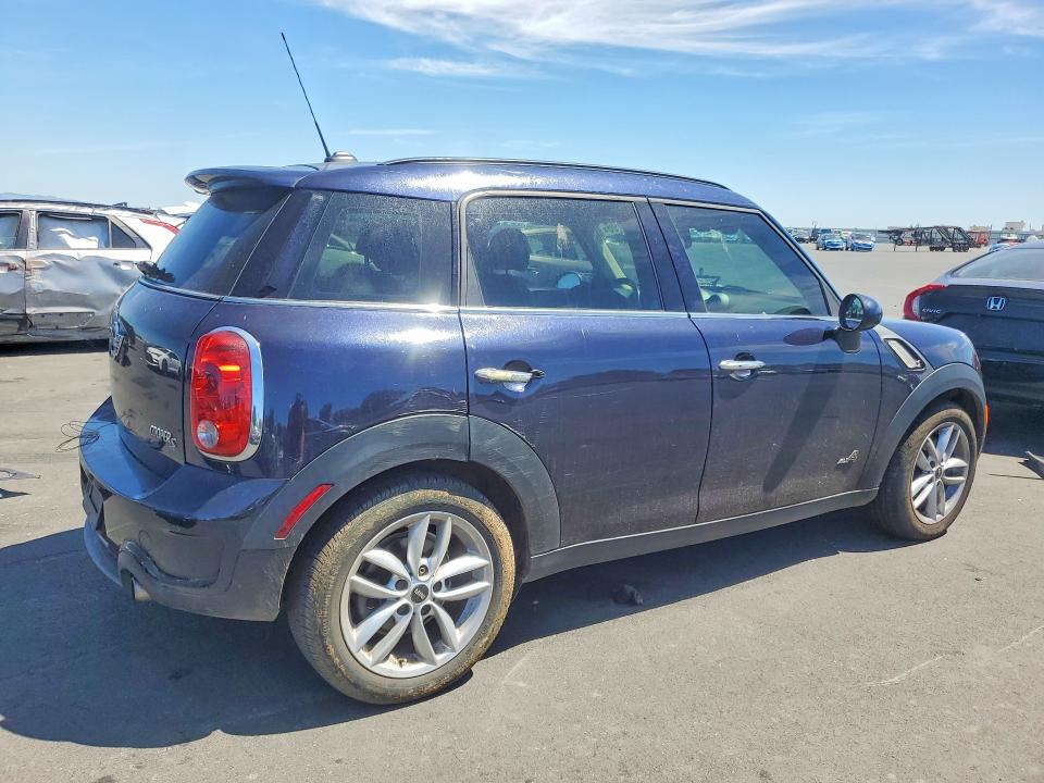 2012 Mini VIN WMWZC5C57CWL56723 COPART salvage auction — WATER/FLOOD, Ca - Salvage Certificate, sold $450 on 2026-08-03 (photo 3)