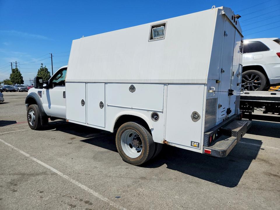 2008 Ford F-550 super duty VIN 1FDAF56R28EB90528 COPART salvage auction — NORMAL WEAR, Ca - Dis/Dlr/Exp Only Clean Title (P), sold $925 on 2026-07-08 (photo 2)