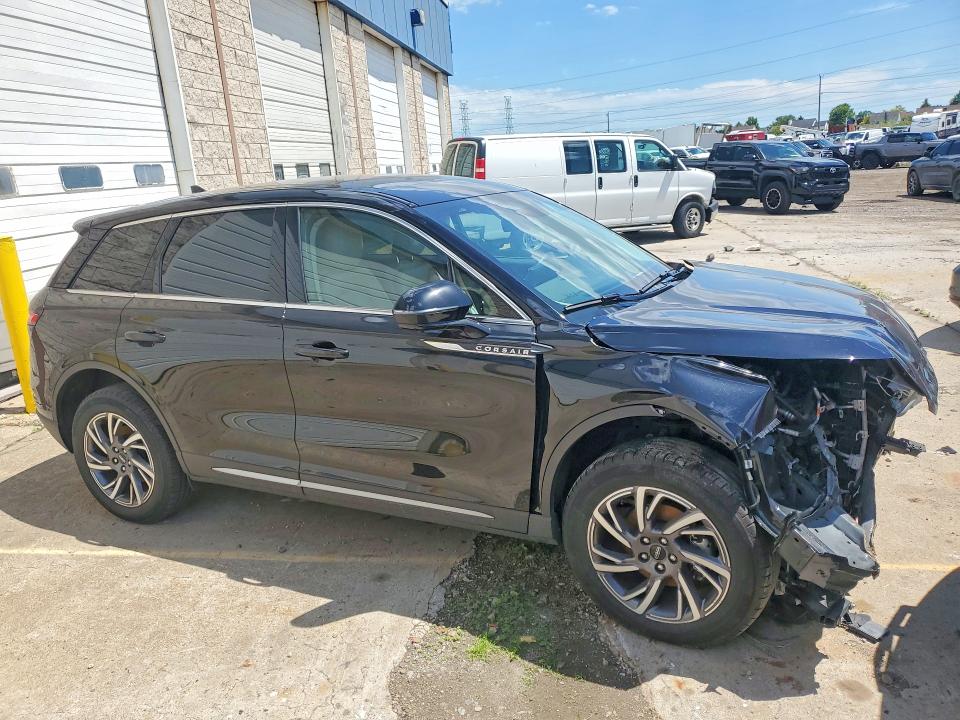 2023 Lincoln VIN 5LMCJ1DA8PUL03509 COPART salvage auction — FRONT END, Mi - Scrap Certificate Of Title, sold $400 on 2026-07-28 (photo 4)