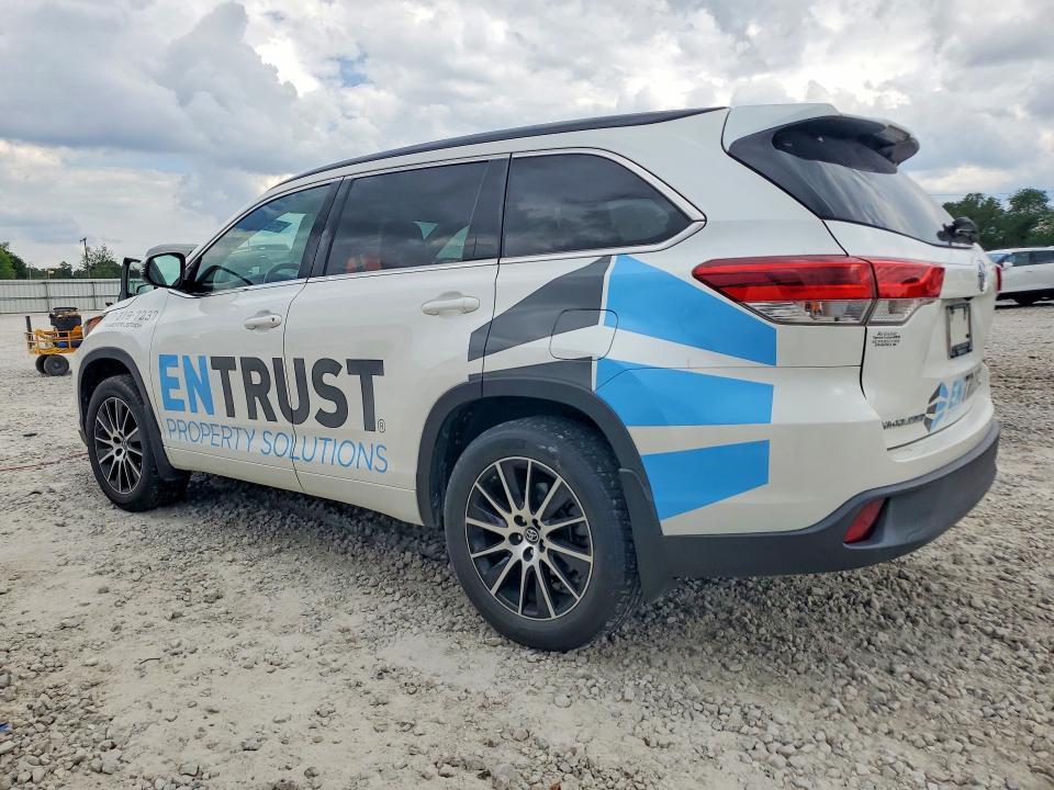 2017 Toyota Highlander VIN 5TDJZRFH3HS478983 COPART salvage auction — HAIL, Mo - Salvage Certificate Of Title, sold $13,400 on 2026-07-27 (photo 2)