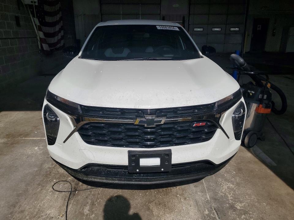 2026 Chevrolet Trax VIN KL77LGEP3TC069513 COPART salvage auction — WATER/FLOOD, Mo - Salvage Certificate Of Title, sold $9,100 on 2026-08-25 (photo 5)