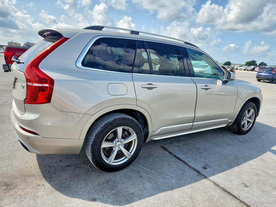 2016 Volvo Xc90 VIN YV4102XK7G1057076 COPART salvage auction — WATER/FLOOD, La - Cert Of Title-Salvage Flood, sold $3,500 on 2026-08-19 (photo 3)