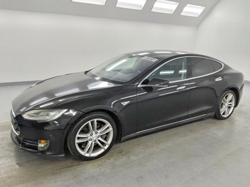 2013 Tesla Model s VIN 5YJSA1BG5DFP08693 COPART salvage auction — FRONT END, CA - CERTIFICATE OF TITLE, sold $3,650 on 2026-07-07 (photo 1)