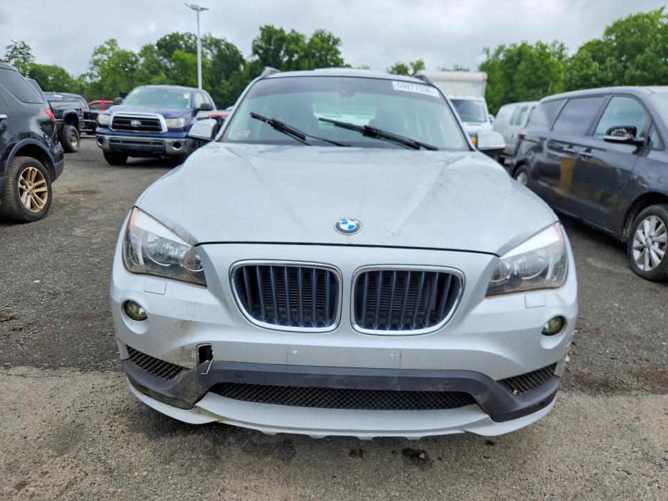 2015 BMW X1 VIN WBAVL1C58FVY32527 COPART salvage auction — MINOR DENT/SCRATCHES, Ma - Certificate Of Title (P), sold $2,550 on 2026-07-09 (photo 5)