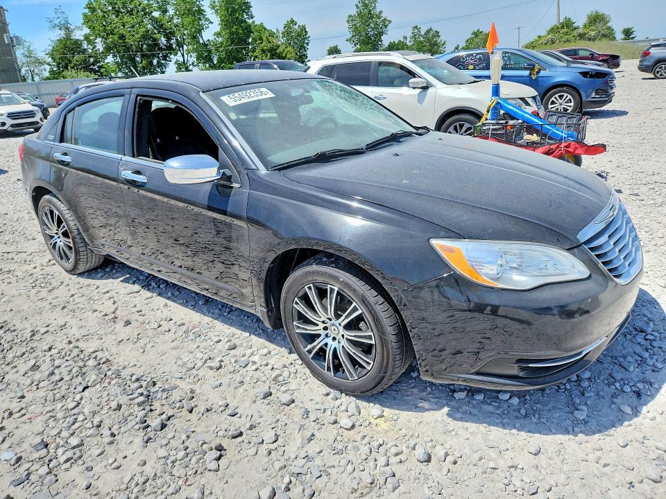 2011 Chrysler 200 VIN 1C3BC1FB7BN625164 COPART salvage auction — FRONT END, MI - CERTIFICATE OF TITLE, sold $625 on 2026-07-16 (photo 4)