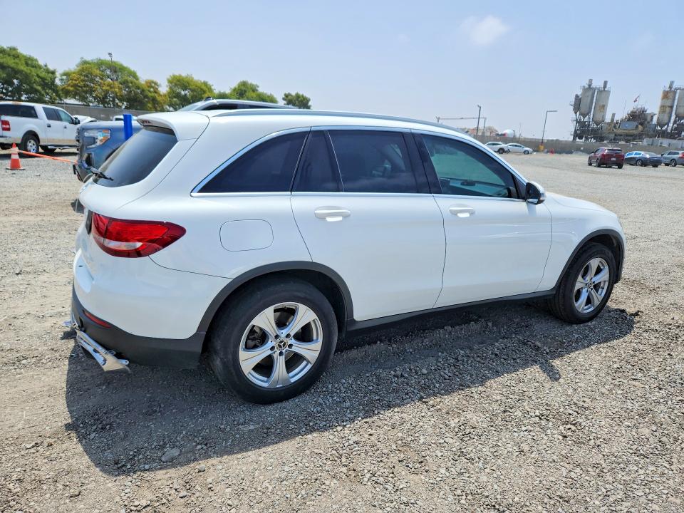 2018 Mercedes-benz Glc VIN WDC0G4JB5JV035196 COPART salvage auction — REAR END, Ca - Salvage Certificate, sold $3,700 on 2026-07-02 (photo 3)