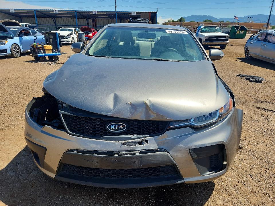 2010 Kia Forte VIN KNAFU6A21A5128041 COPART salvage auction — FRONT END, CO - SALVAGE TITLE (P), sold $275 on 2026-07-20 (photo 5)