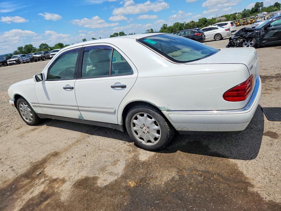 1997 Mercedes-benz E-class VIN WDBJF20FXVA309770 COPART salvage auction — Burn Engine, Pa - Certificate Of Salvage, sold $225 on 2026-07-07 (photo 2)