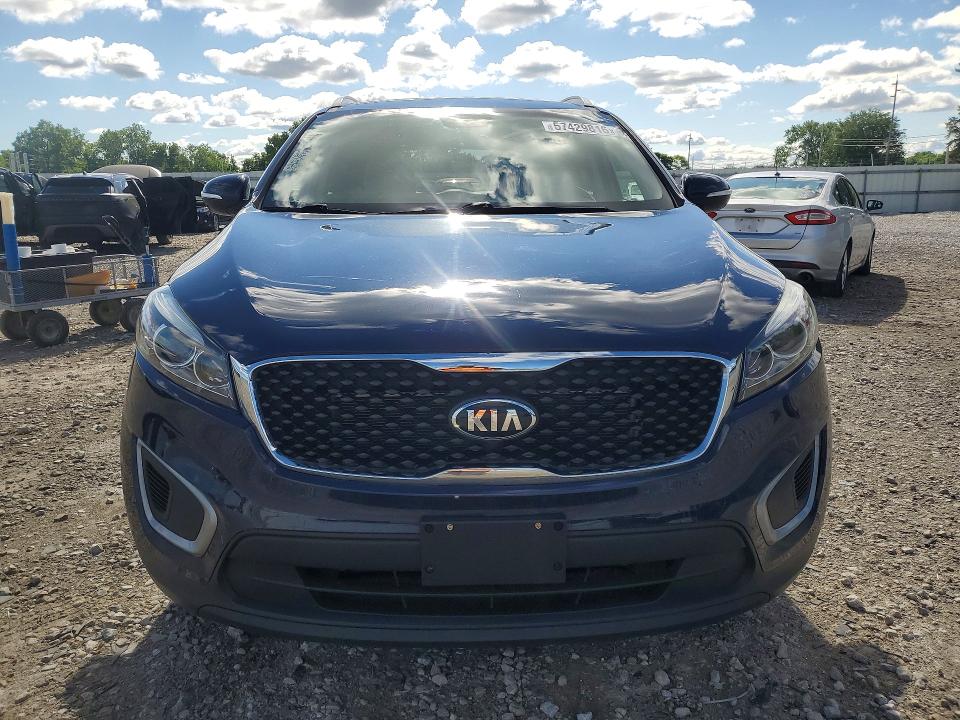 2017 Kia Sorento VIN 5XYPGDA38HG262039 COPART salvage auction — FRONT END, Mt - Certificate Of Title, sold $700 on 2026-07-28 (photo 5)